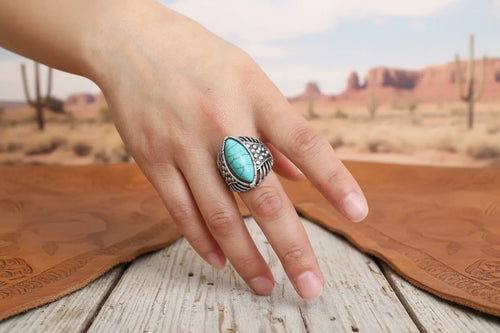 Adjustable Turquoise Ring Noire